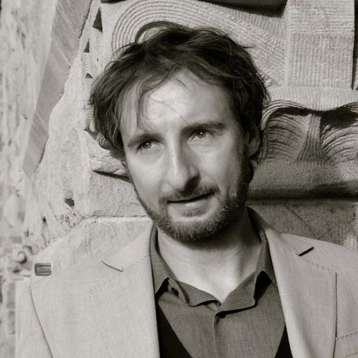 portrait.jpg